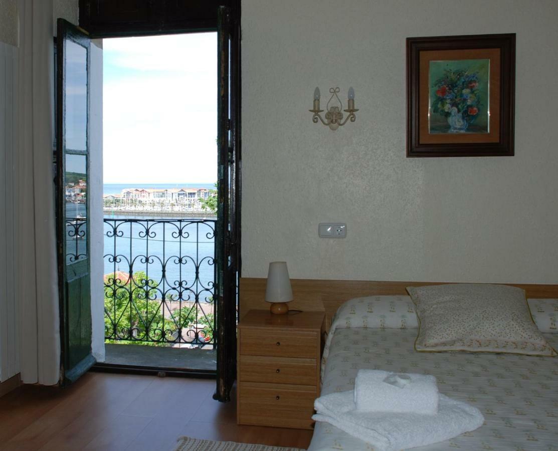 Hostal Zaragoza 혼다리비아 외부 사진