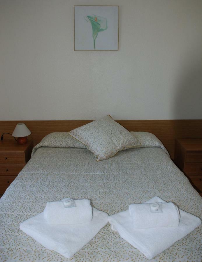 Hostal Zaragoza 혼다리비아 외부 사진
