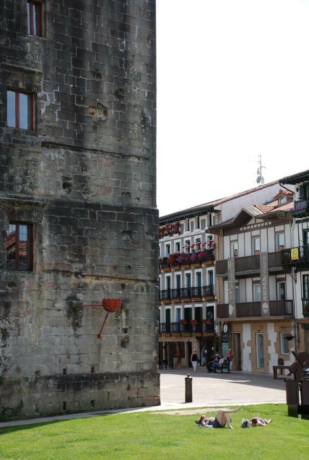 Hostal Zaragoza 혼다리비아 외부 사진
